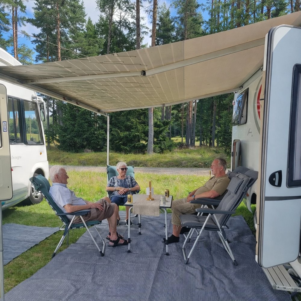  Brevens Bruk, Parkeringsplats: Röda Sand 