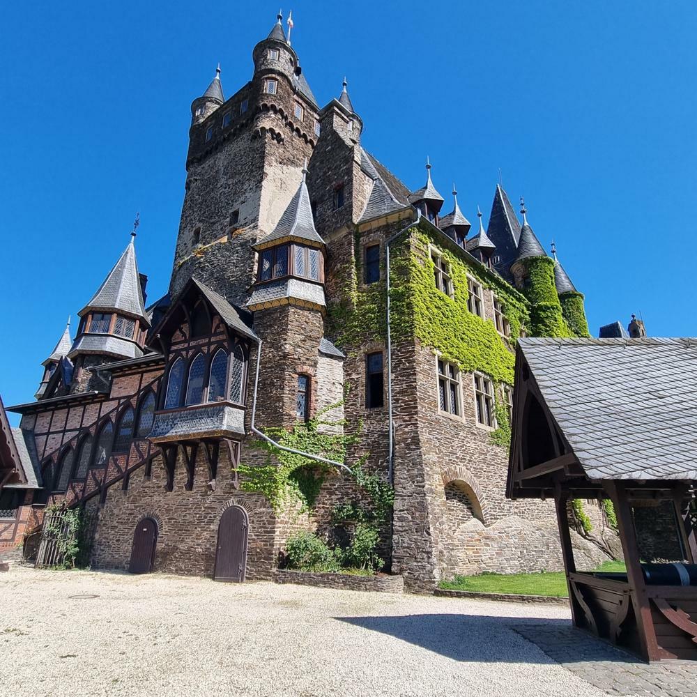  Ernst , Ställplats: Wohnmobilstellplatz Ernst 