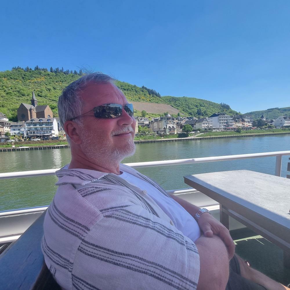  Ernst , Ställplats: Wohnmobilstellplatz Ernst 