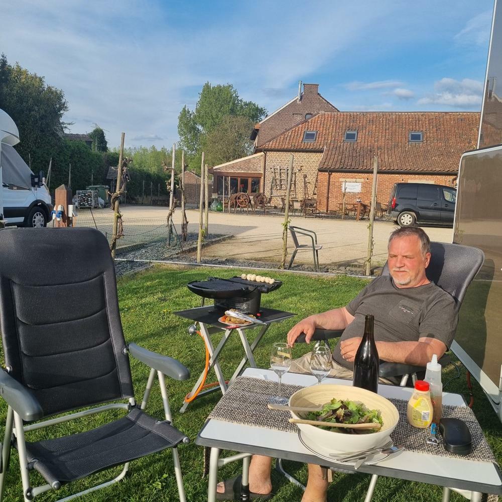  Bilzen-Hoeselt, Ställplats: Camperplaats bij Nollekes Winning 