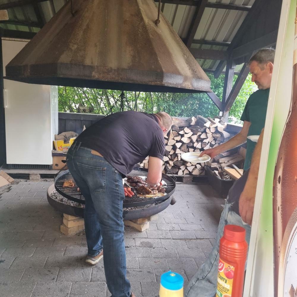  Neumagen-Dhron , Ställplats: Schönes Dhrontal (WoMo-Stellplatz & Bistro) 