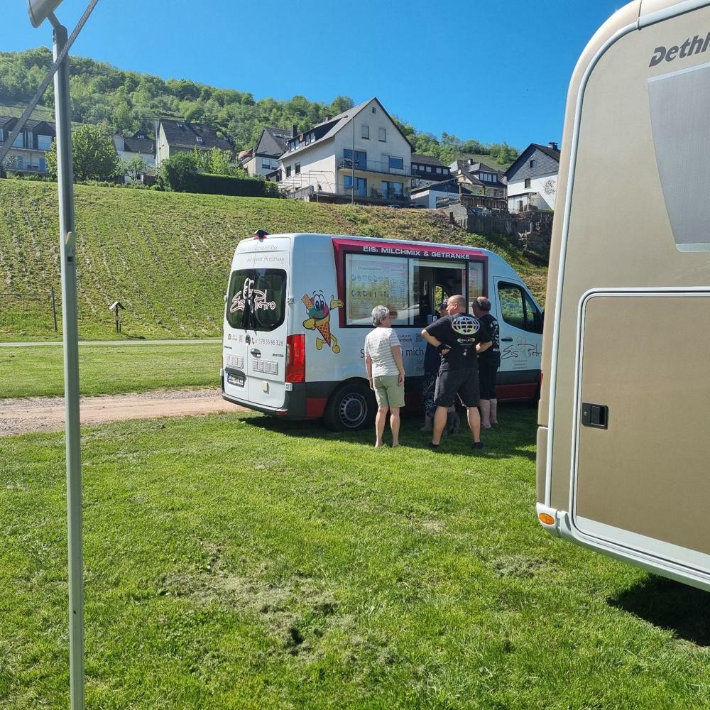  Reil , Ställplats: Wohnmobilstellplatz Reil 