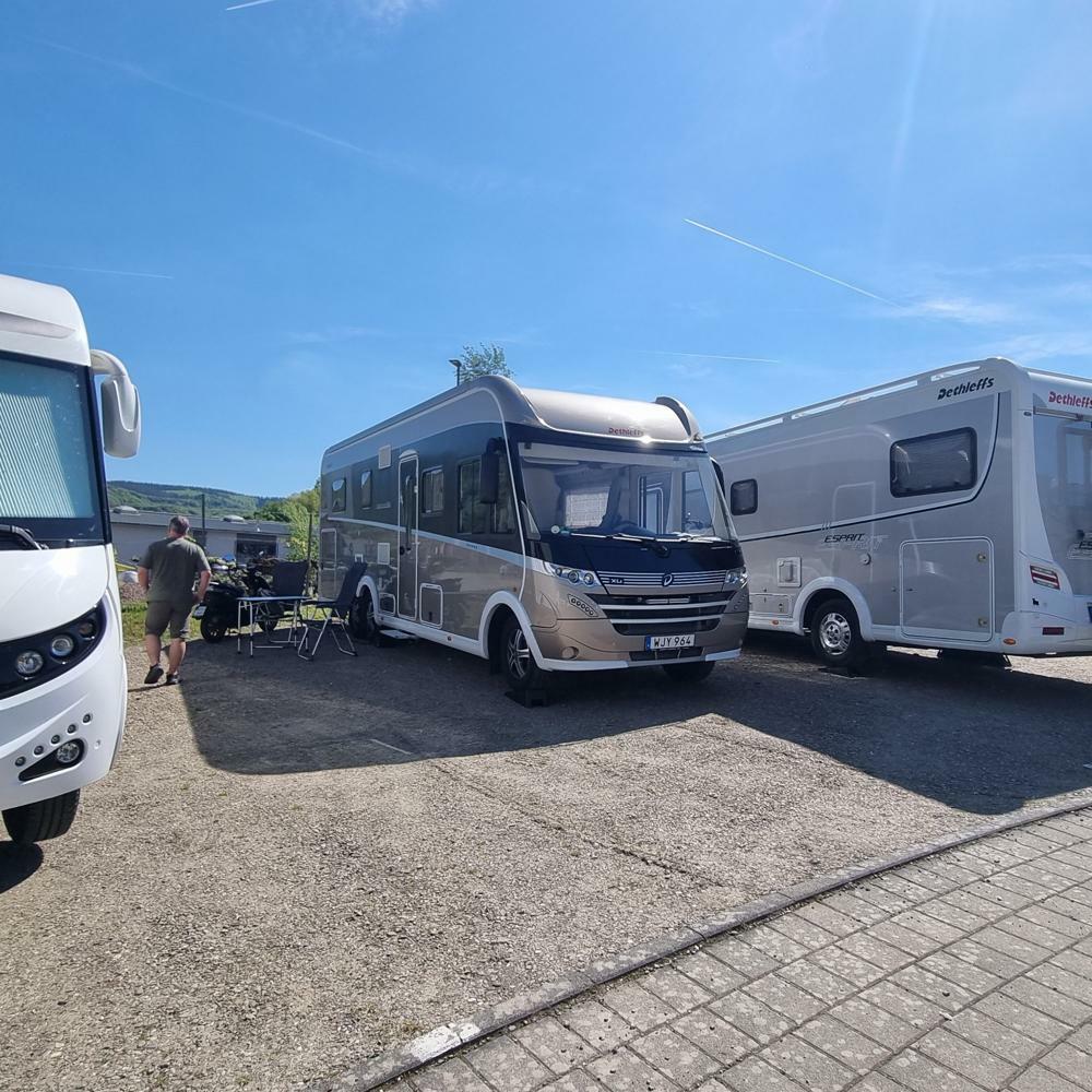  Ernst, Ställplats: Wohnmobilstellplatz Ernst 