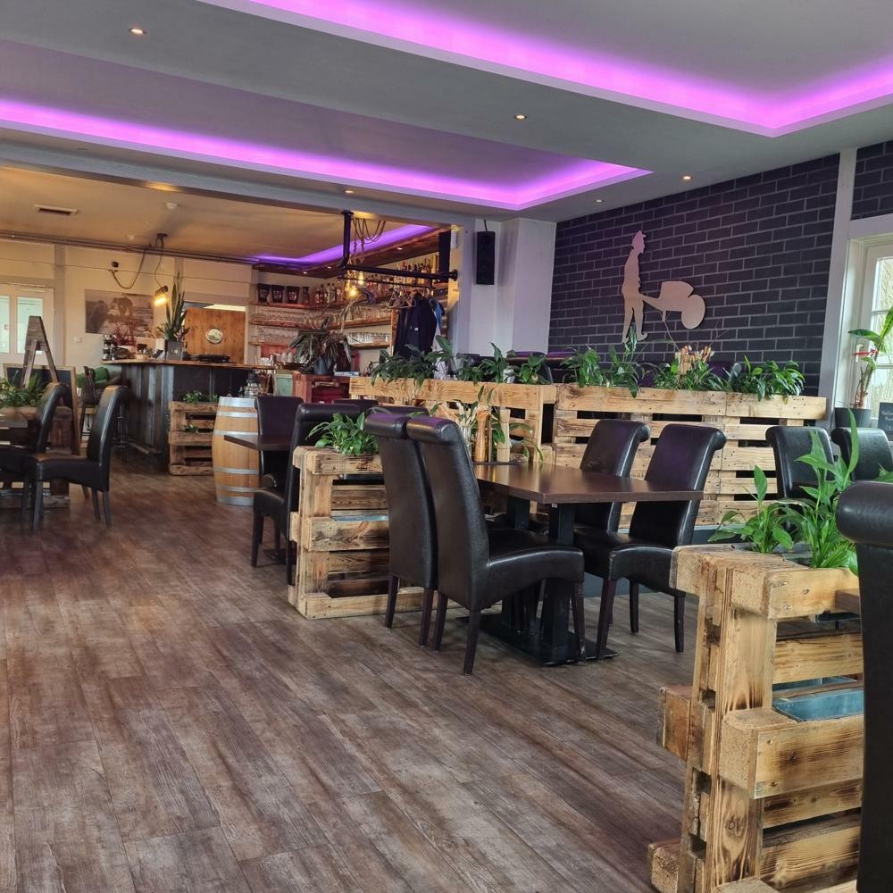  Hamburg, Ställplats: Wohnmobilstellplatz Elbepark Bunthaus 