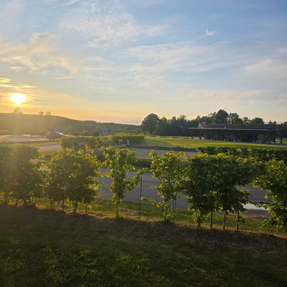  Åmmeberg, Ställplats: Askersunds Golfklubb  