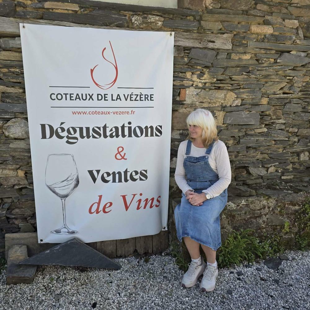  Allassac, Ställplats: Garavet rive de Vézére 
