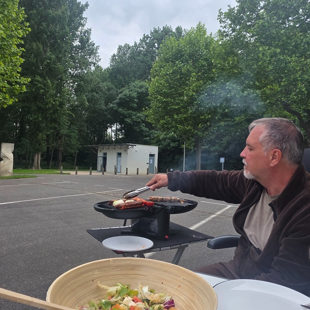  Jarnac, Ställplats: Camping Night & Day de l’Île Madame 