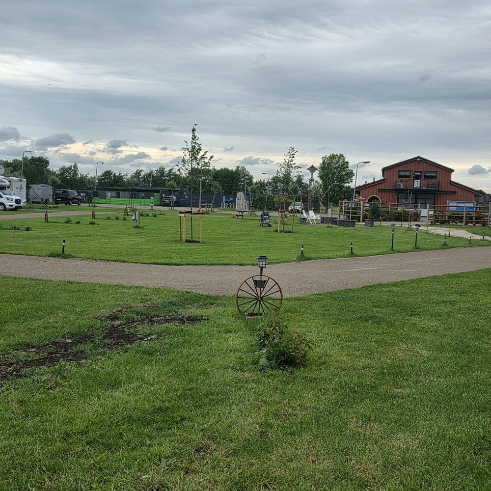  Purmerend, Ställplats: The Hidden Valley 