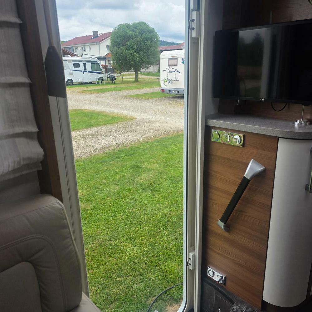  Endingen , Ställplats: Wohnmobilgarten am Kirschenhof 
